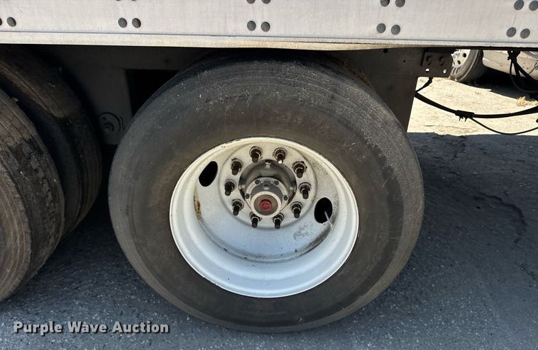 image for item FB9403 2000 Trailmobile refrigerated van trailer