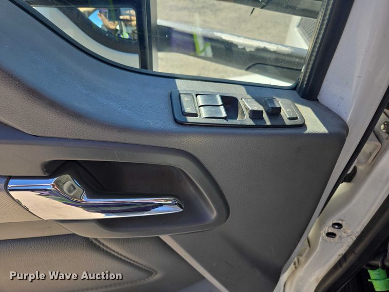 image for item FB9408 2016 Kenworth T880 semi truck