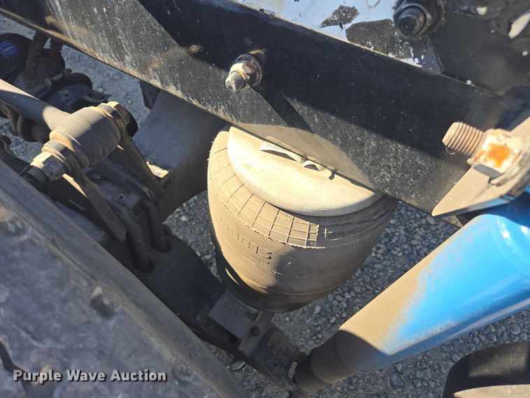 image for item FB9409 2016 Kenworth T880 semi truck