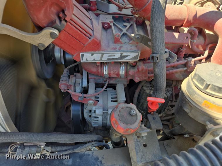 image for item FB9411 2017 Mack CXU613 semi truck