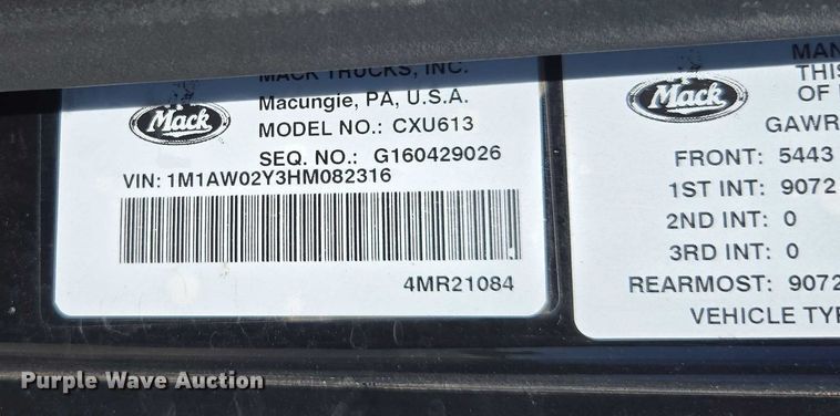 image for item FB9411 2017 Mack CXU613 semi truck