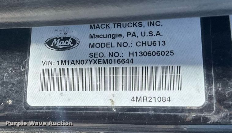 image for item FB9412 2014 Mack CHU613 semi truck