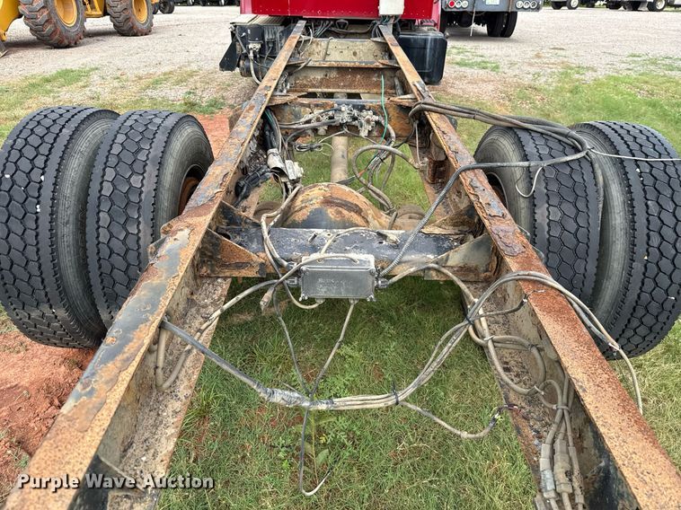 image for item HI9264 2002 Kenworth T300 truck cab and chassis