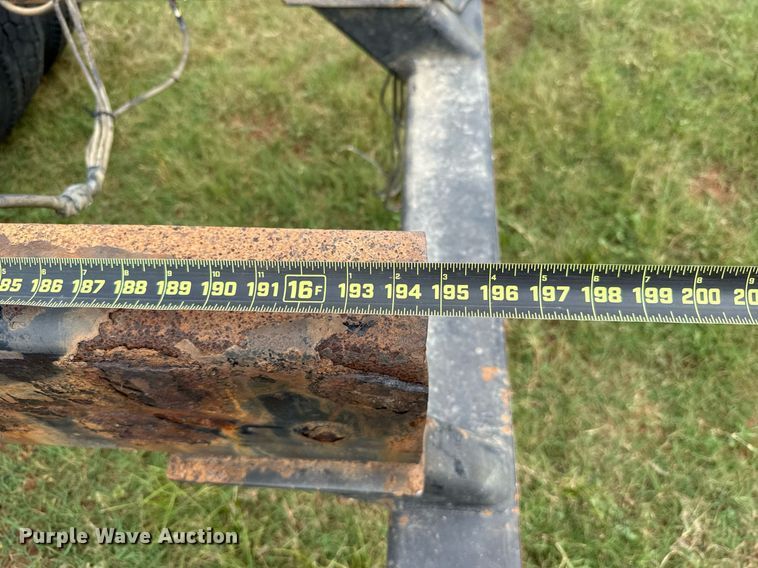 image for item HI9264 2002 Kenworth T300 truck cab and chassis