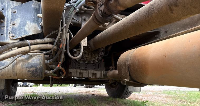 image for item HI9264 2002 Kenworth T300 truck cab and chassis