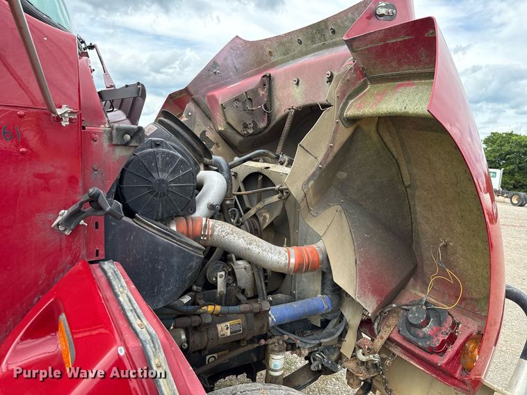 image for item HI9264 2002 Kenworth T300 truck cab and chassis