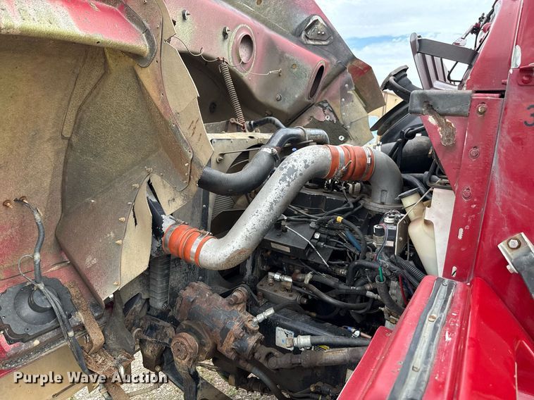 image for item HI9264 2002 Kenworth T300 truck cab and chassis