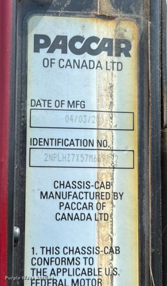 image for item HI9278 2007 Peterbilt 335 truck cab and chassis