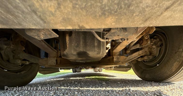 image for item HI9284 2016 Freightliner Cascadia 125 semi truck