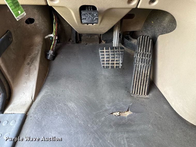 image for item HI9284 2016 Freightliner Cascadia 125 semi truck