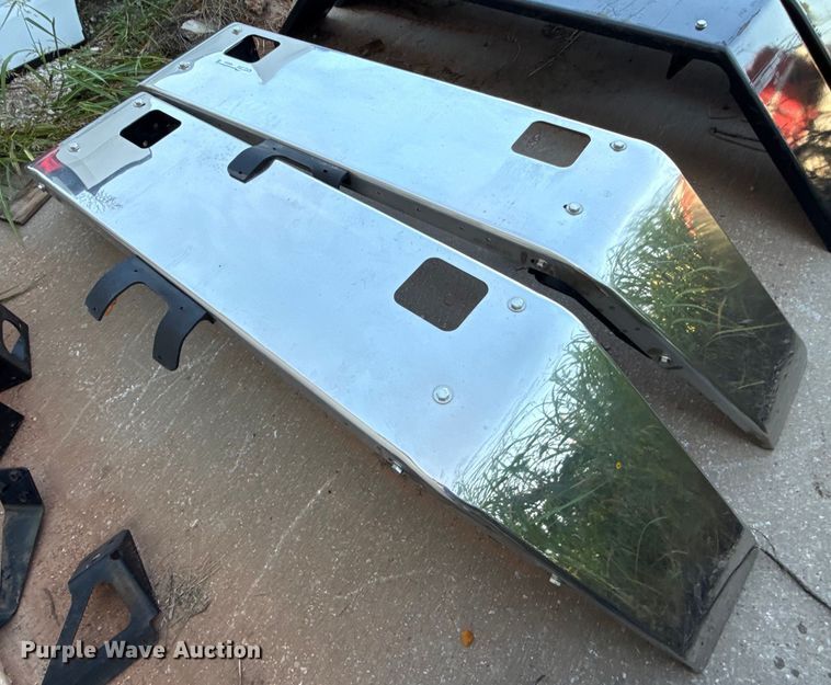 image for item HI9343 (2) bumpers