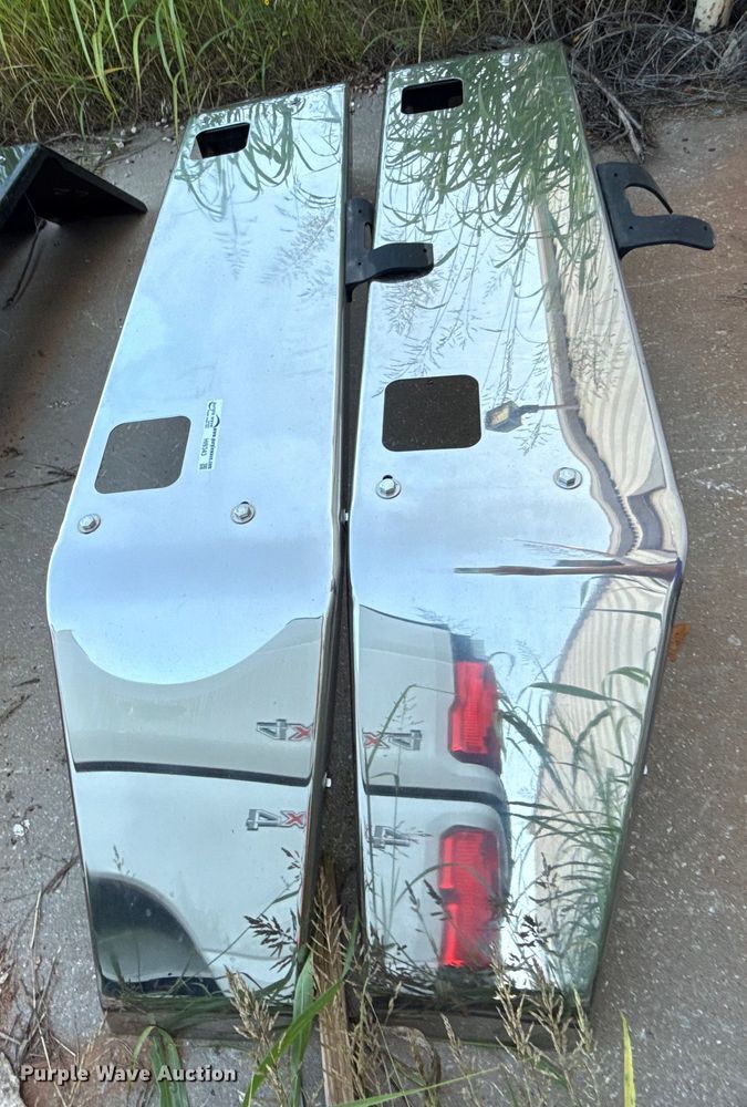 image for item HI9343 (2) bumpers