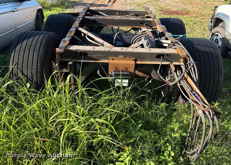 image for item HI9344 Hendrickson Ultraak 1096 truck chassis