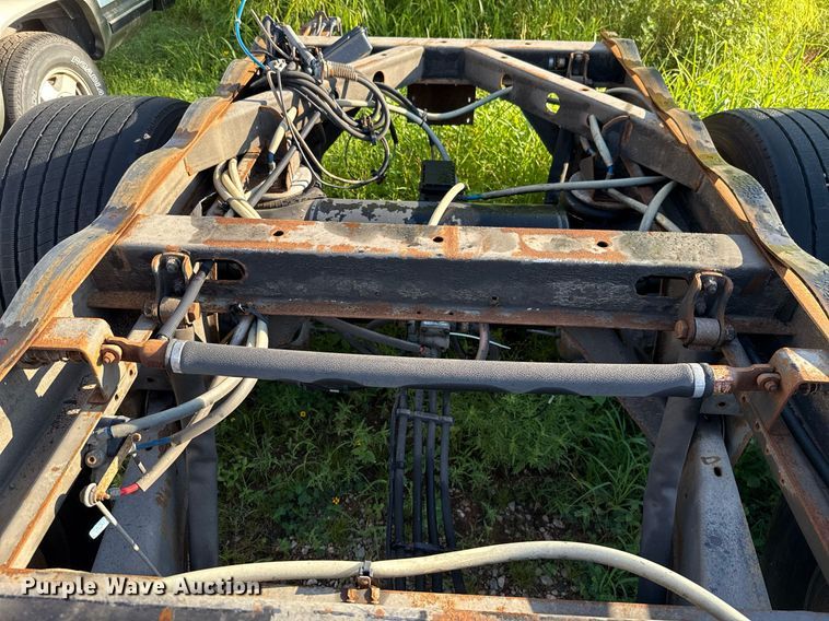 image for item HI9344 Hendrickson Ultraak 1096 truck chassis