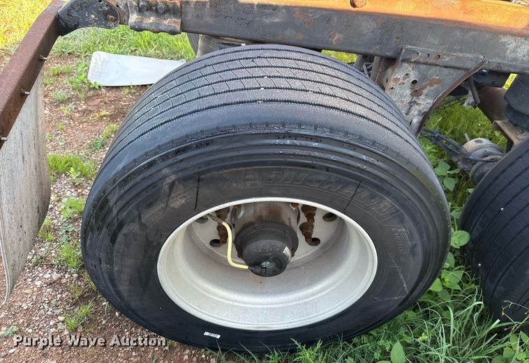 image for item HI9344 Hendrickson Ultraak 1096 truck chassis