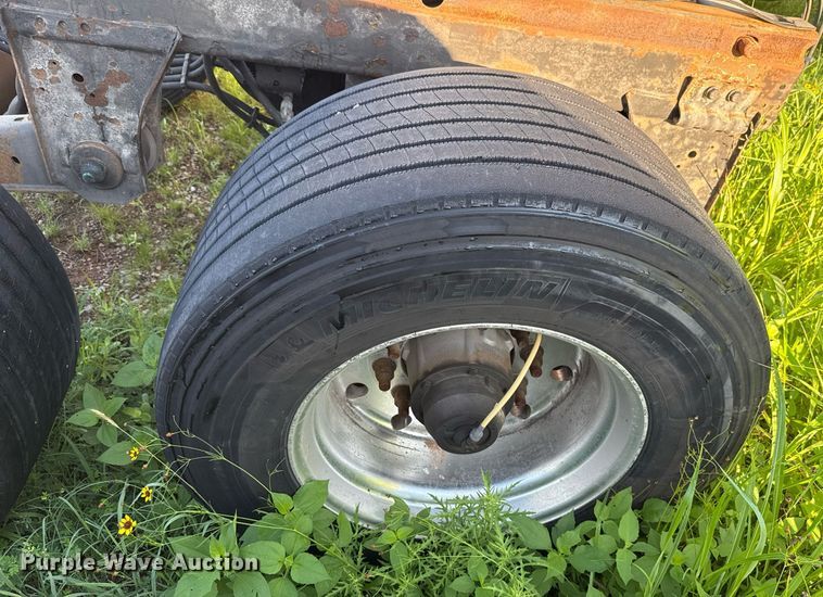 image for item HI9344 Hendrickson Ultraak 1096 truck chassis