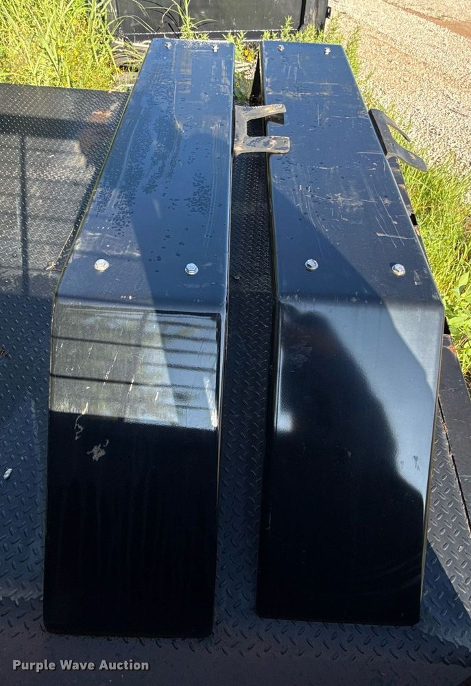 image for item HI9345 (2) bumpers