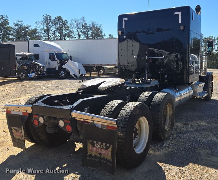 CAMIóN CAMAROTE 2020 PETERBILT