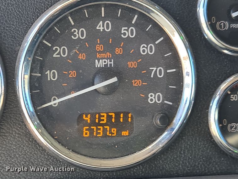 image for item YA0292 2020 Peterbilt 389 semi truck