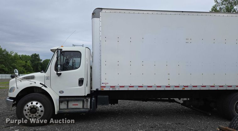 image for item YA0610 2016 Freightliner Business Class M2 box truck