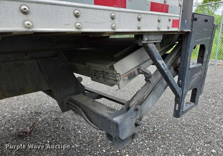 image for item YA0610 2016 Freightliner Business Class M2 box truck