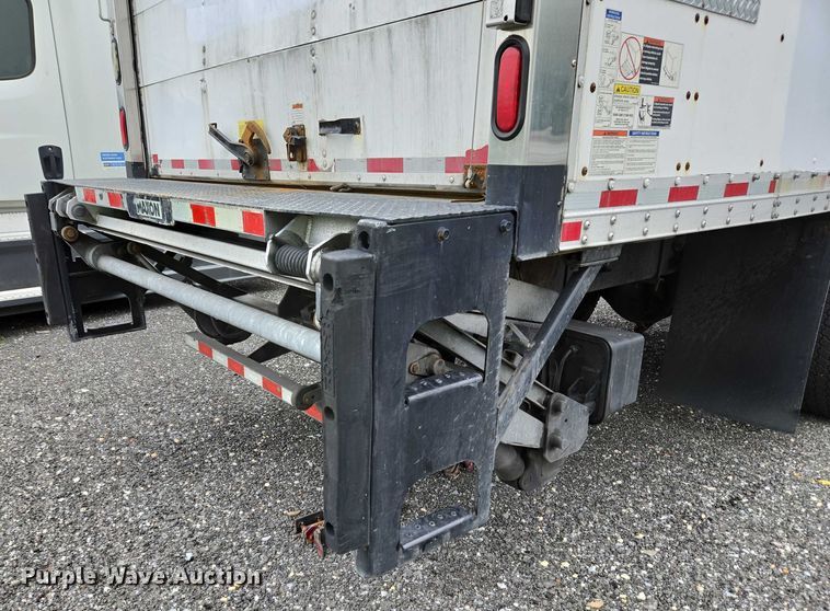 image for item YA0610 2016 Freightliner Business Class M2 box truck