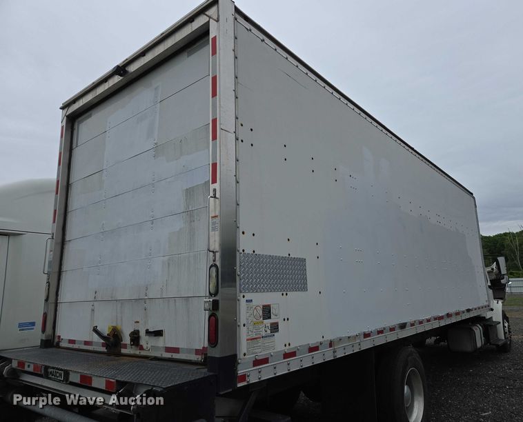 image for item YA0610 2016 Freightliner Business Class M2 box truck
