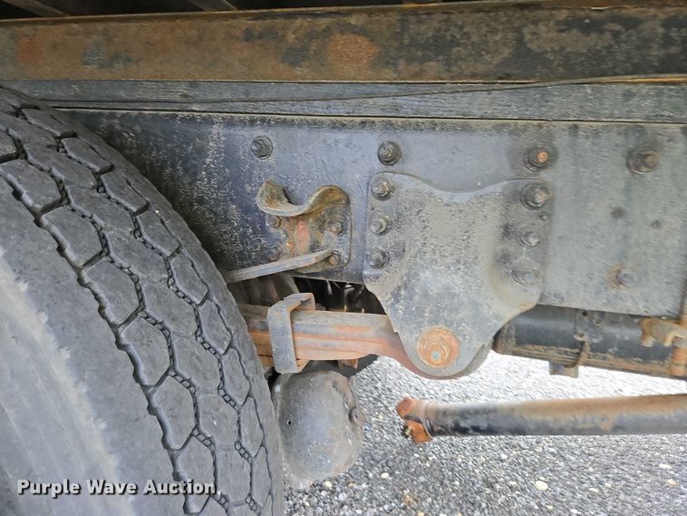 image for item YA0610 2016 Freightliner Business Class M2 box truck