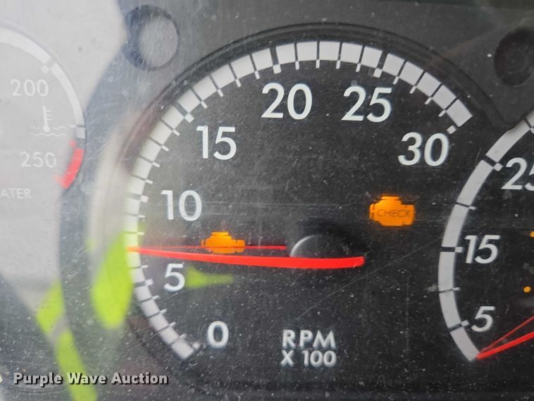 image for item YA0610 2016 Freightliner Business Class M2 box truck