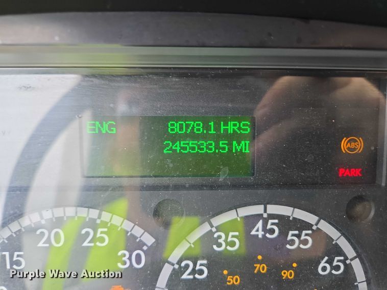 image for item YA0610 2016 Freightliner Business Class M2 box truck