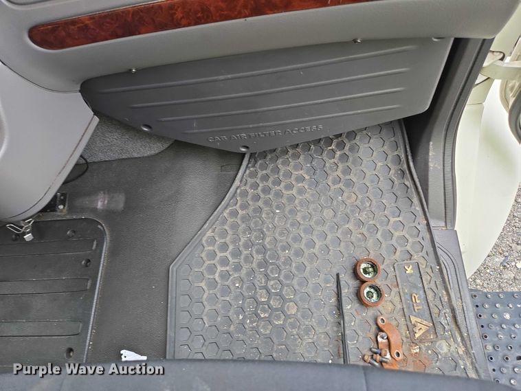 image for item YA0610 2016 Freightliner Business Class M2 box truck