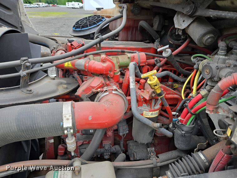 image for item YA0610 2016 Freightliner Business Class M2 box truck