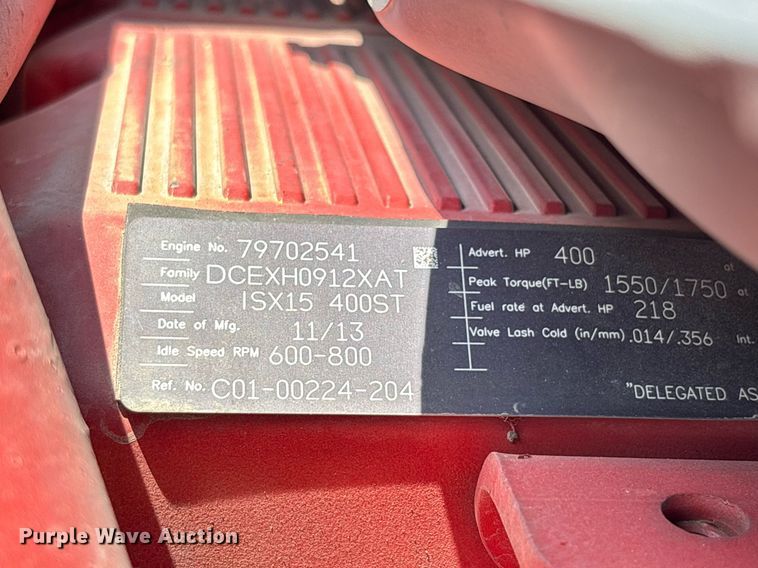 image for item YA0631 2014 Freightliner Cascadia 125 semi truck