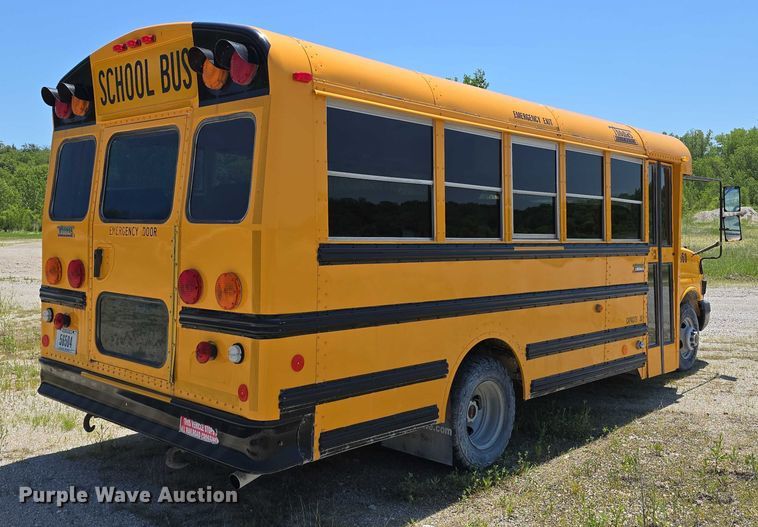 image for item DF8563 2009 Thomas Built Bus Co. GMC Savana G3500 school bus