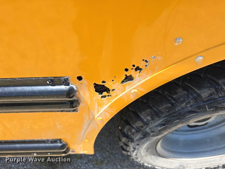 image for item DF8563 2009 Thomas Built Bus Co. GMC Savana G3500 school bus