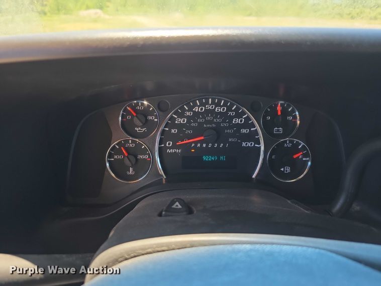 image for item DF8563 2009 Thomas Built Bus Co. GMC Savana G3500 school bus