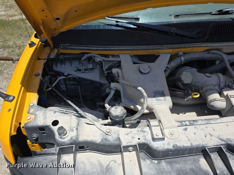 image for item DF8563 2009 Thomas Built Bus Co. GMC Savana G3500 school bus