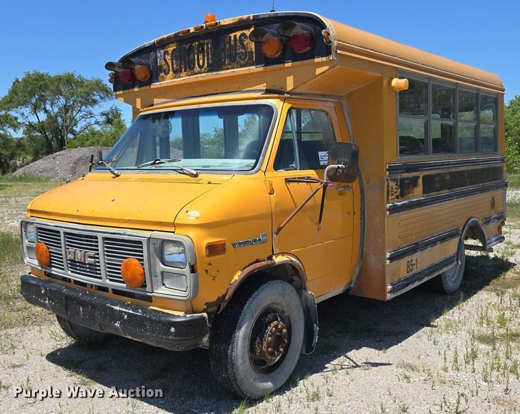 image for item DF8570 1985 GMC Vandura G3500 school bus