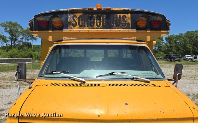 image for item DF8570 1985 GMC Vandura G3500 school bus