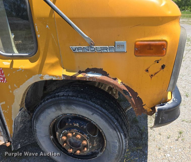image for item DF8570 1985 GMC Vandura G3500 school bus