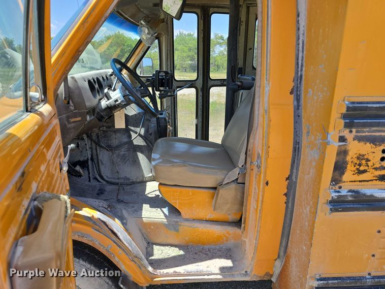 image for item DF8570 1985 GMC Vandura G3500 school bus