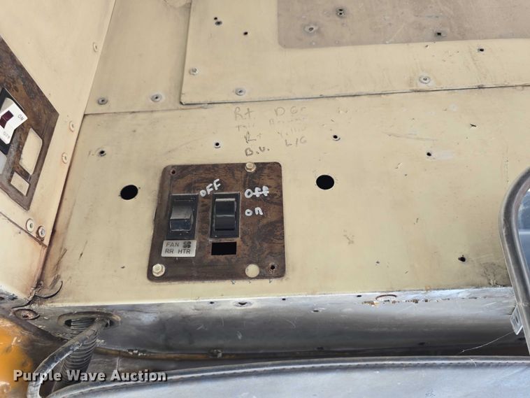 image for item DF8570 1985 GMC Vandura G3500 school bus