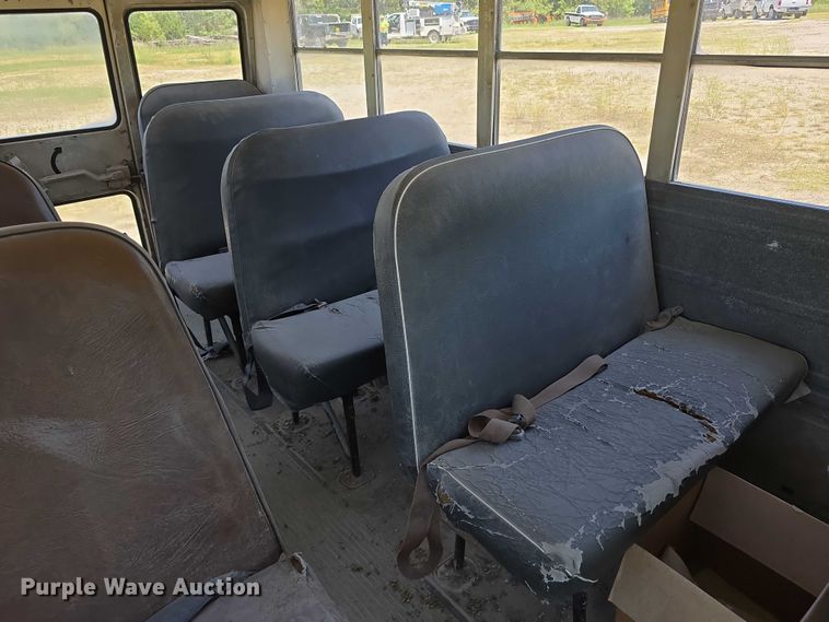 image for item DF8570 1985 GMC Vandura G3500 school bus