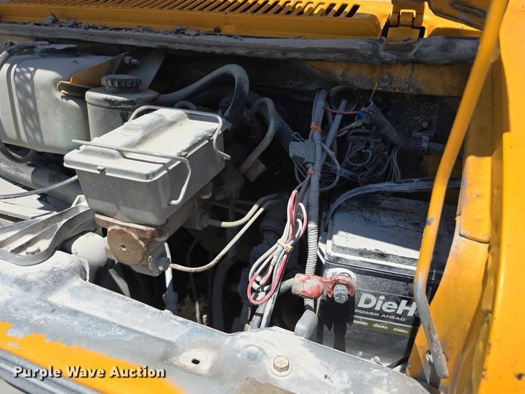 image for item DF8570 1985 GMC Vandura G3500 school bus