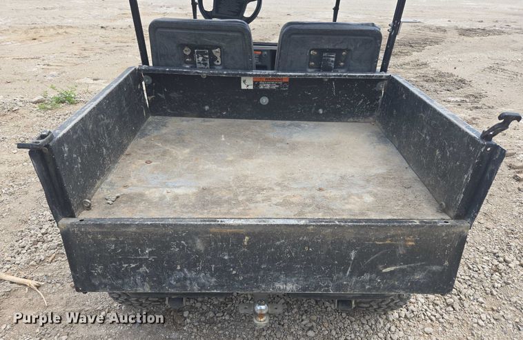 image for item DF8597 2004 Club Car Lynx golf cart