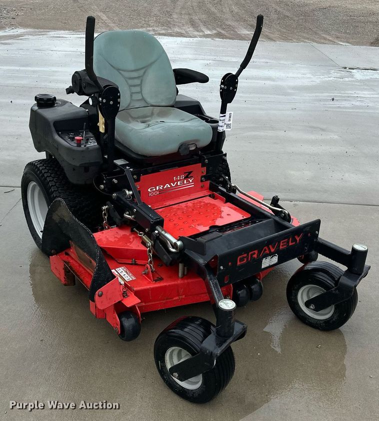 image for item DF8625 2009 Gravely 148Z ZTR lawn mower