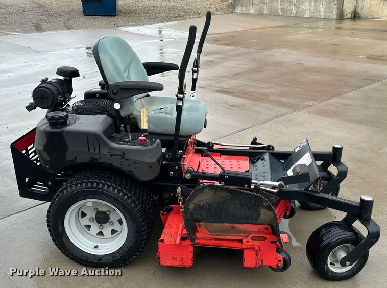 image for item DF8625 2009 Gravely 148Z ZTR lawn mower