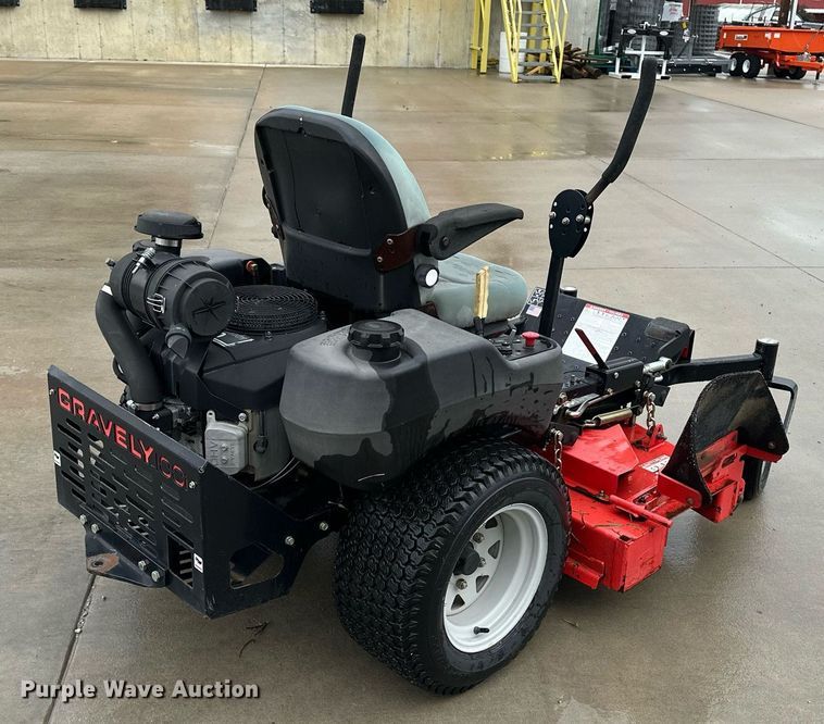 image for item DF8625 2009 Gravely 148Z ZTR lawn mower