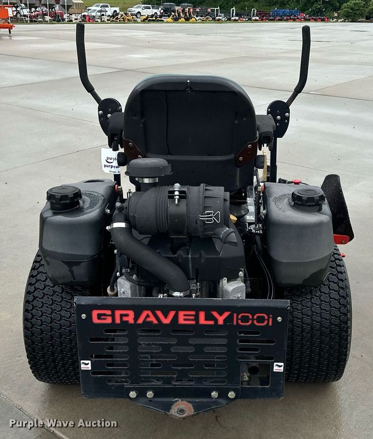 image for item DF8625 2009 Gravely 148Z ZTR lawn mower