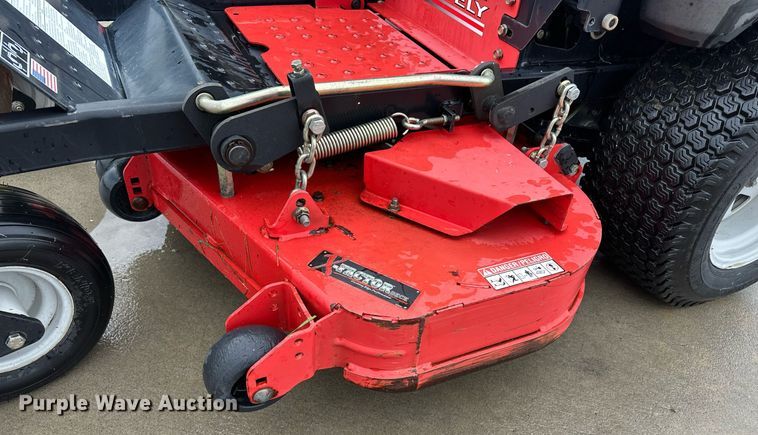 image for item DF8625 2009 Gravely 148Z ZTR lawn mower